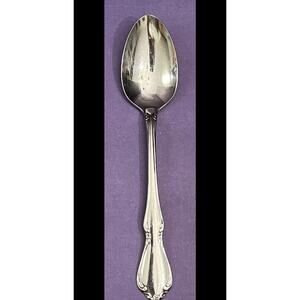 2 Oneidacraft Chateau Deluxe Stainless Dinner Spoons Glossy Oneida